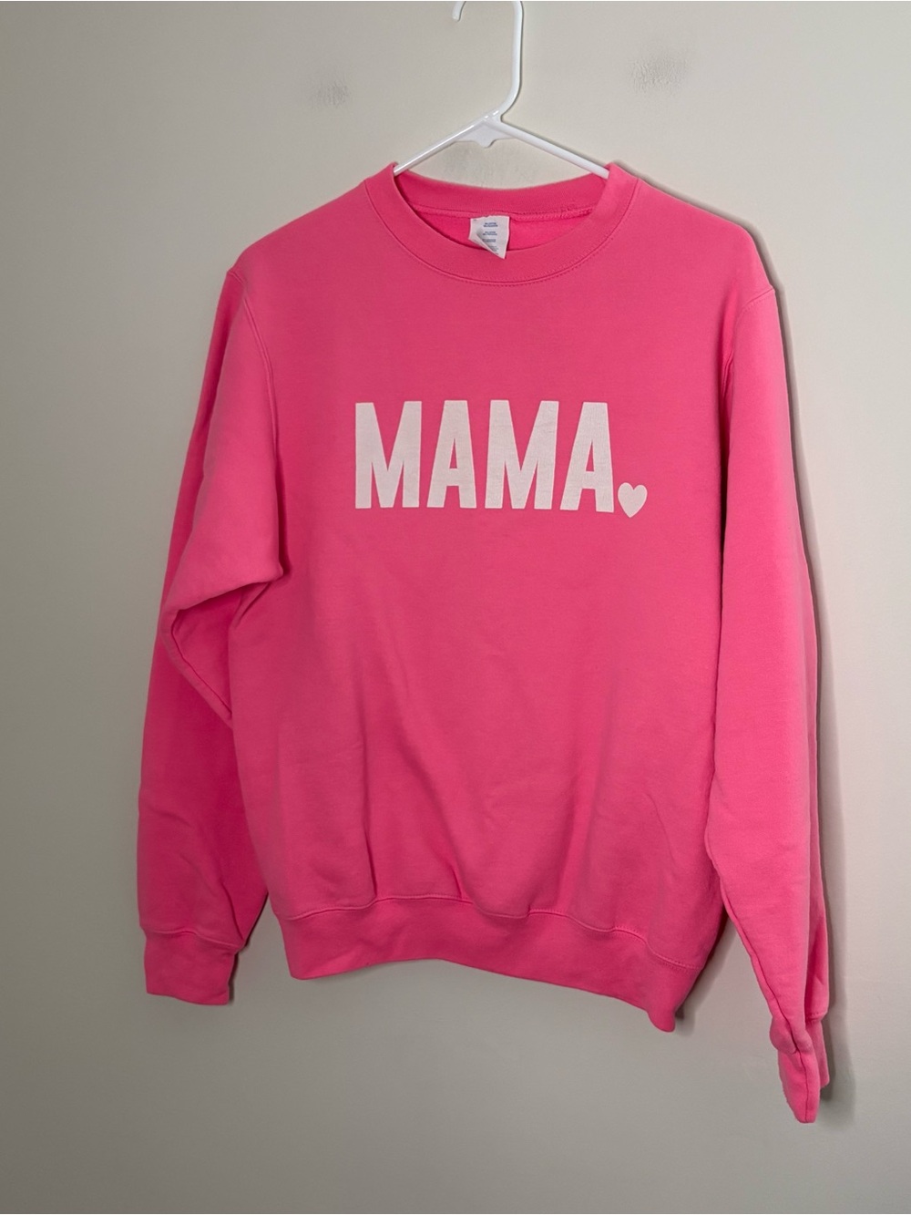 Women’s Small Hot Pink Sweatshirt MAMA Crewneck feminine cozy soccer mom